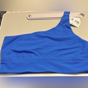 Lululemon NWT Asymmetrical align bra     Sz 14 A/B